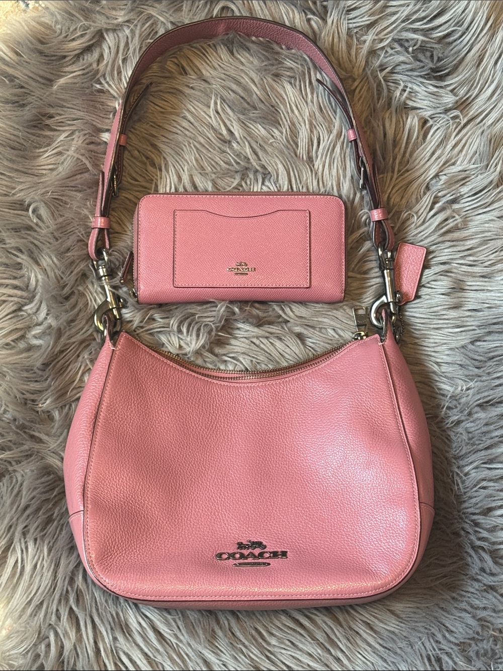 Coach Pebbled Leather Pink Handbag & Matching Wallet Set | Gold Hardware | EUC